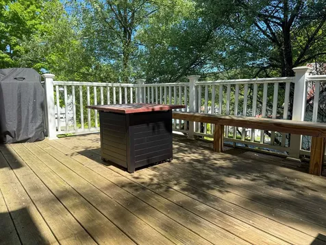 53 Mountain Avenue St. Johnsbury VT 05819