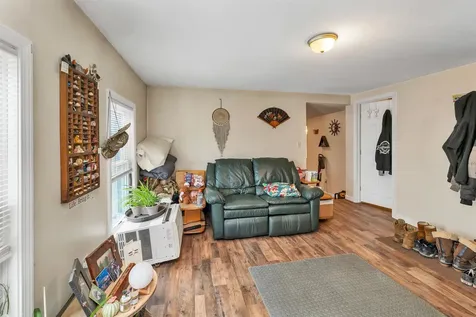 106 Messer Street Laconia NH 03246