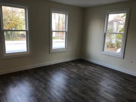 106 Messer Street Laconia NH 03246