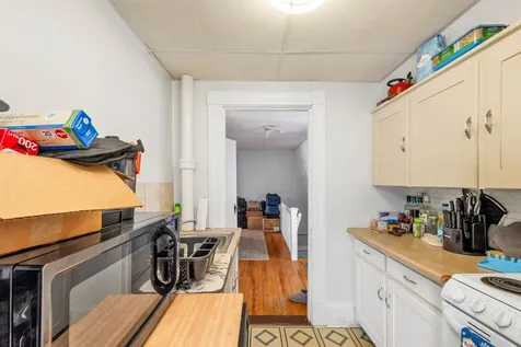 18 Gilford Avenue Laconia NH 03246
