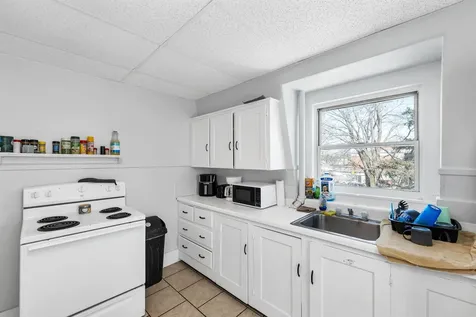 18 Gilford Avenue Laconia NH 03246