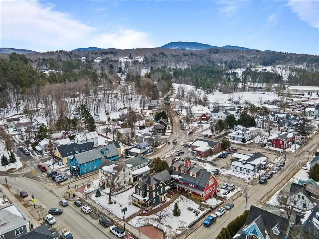 112 Main Street Stowe VT 05672