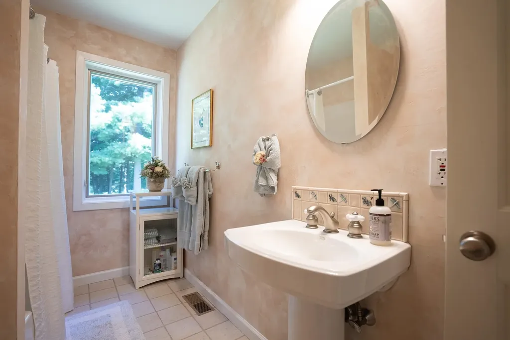 197 Beaver Creek Road Shelburne VT 05482