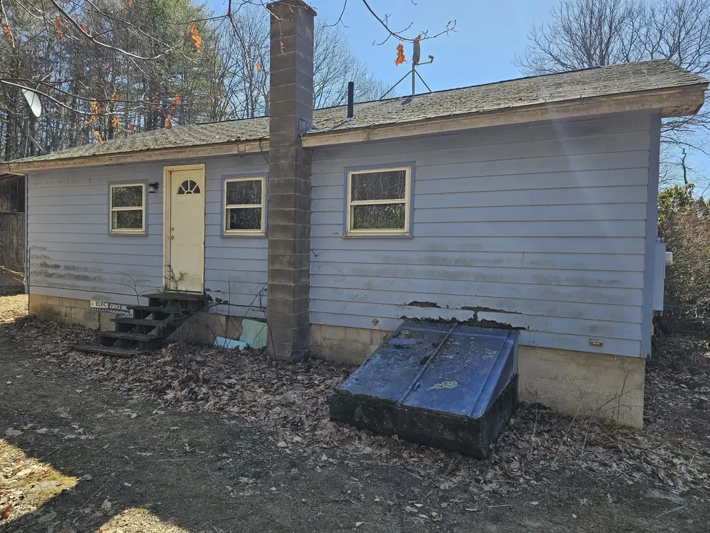 26 Forest Road Troy NH 03465