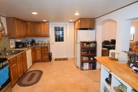 374 Berry Road Alexandria NH 03222
