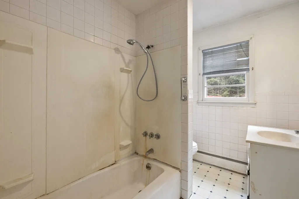 484 Poverty Plains Road Warner NH 03278