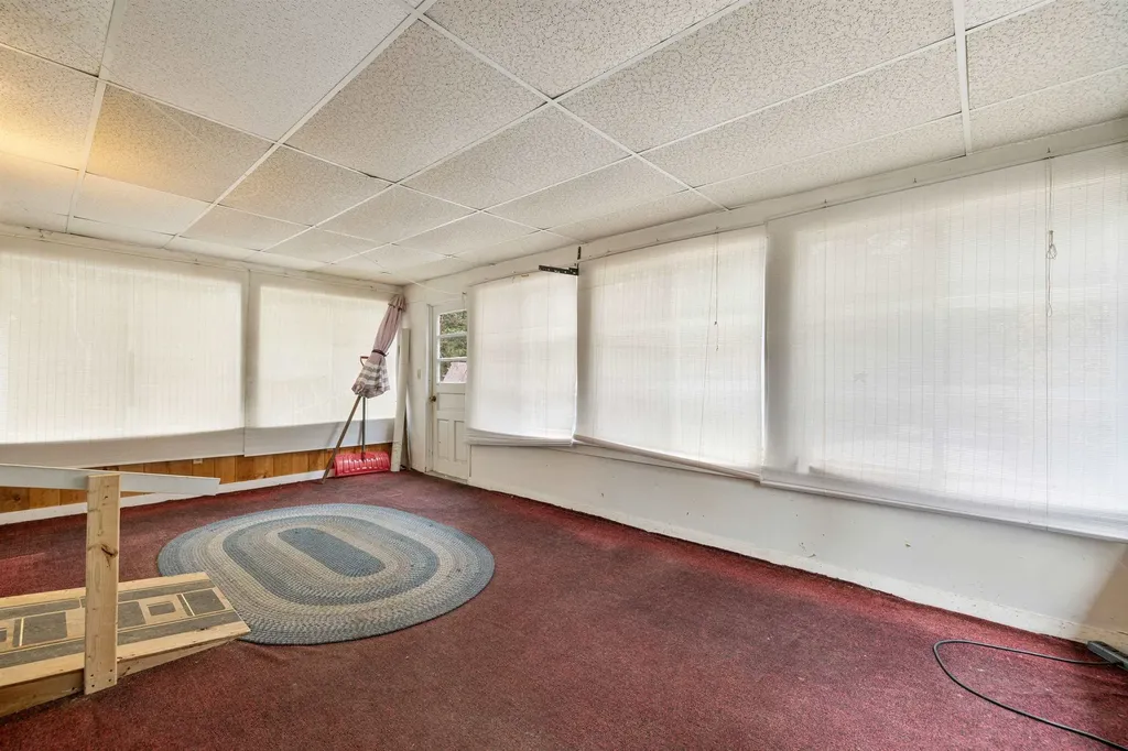 484 Poverty Plains Road Warner NH 03278