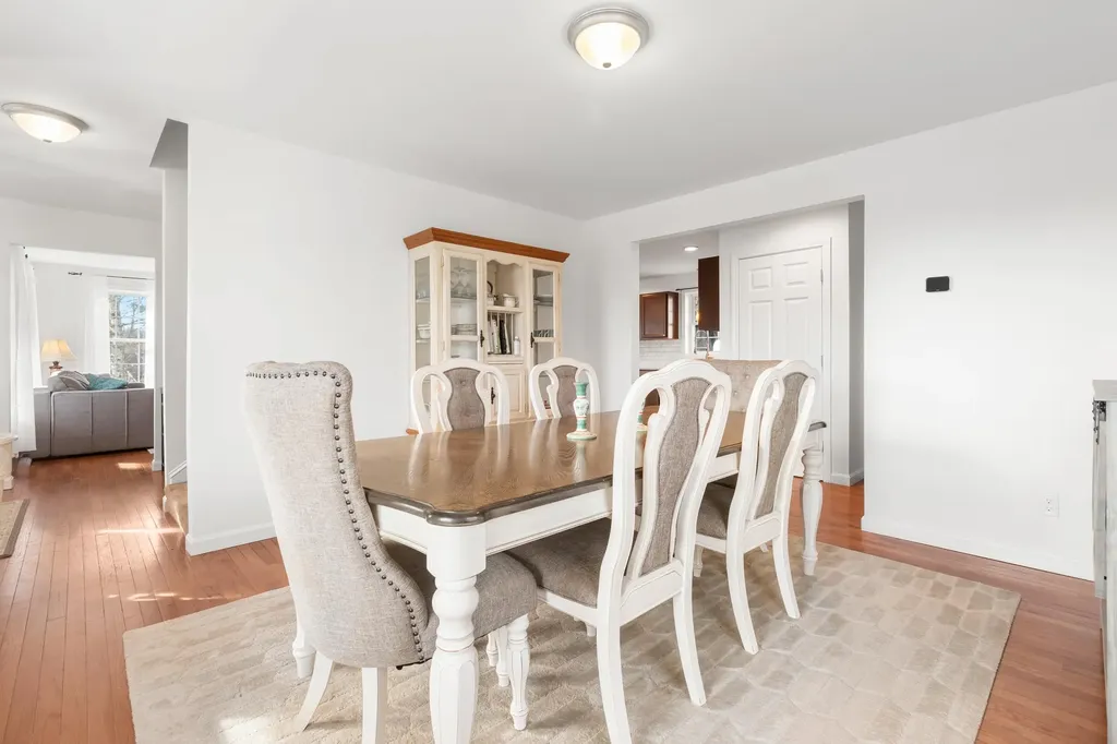 18 Rocky Hill Road Nottingham NH 03290