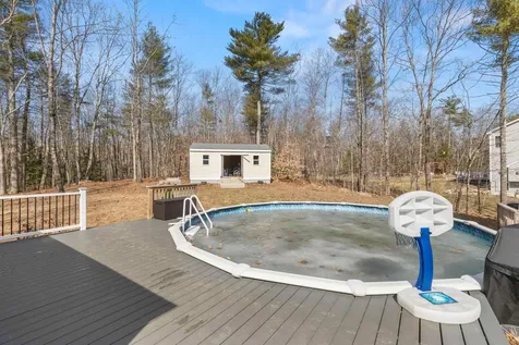 18 Rocky Hill Road Nottingham NH 03290