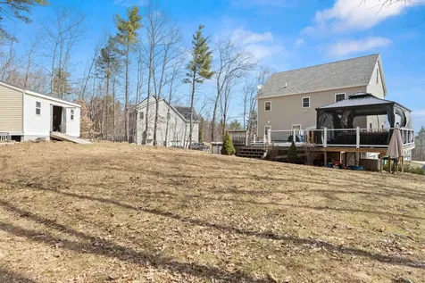 18 Rocky Hill Road Nottingham NH 03290