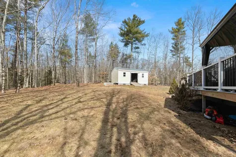 18 Rocky Hill Road Nottingham NH 03290