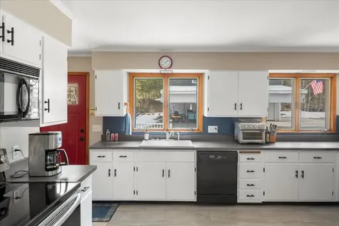 64 Hillside Avenue Barre City VT 05641