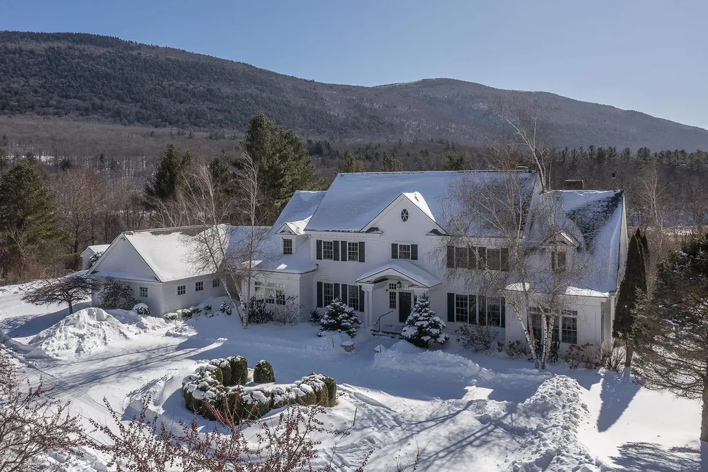384 Riverbend Drive Manchester VT 05254
