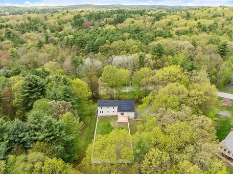 27 Norwood Road Salem NH 03079