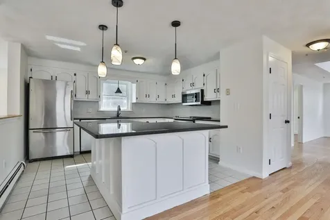 27 Norwood Road Salem NH 03079