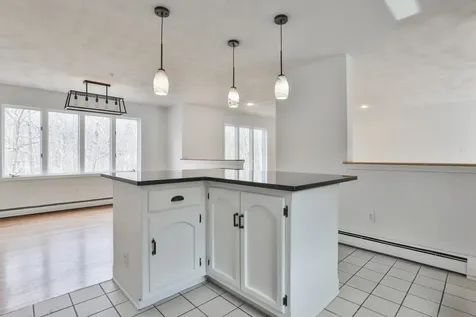 27 Norwood Road Salem NH 03079