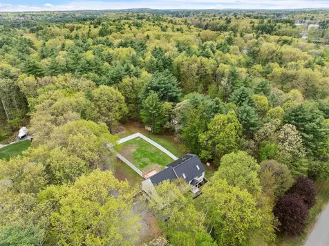 27 Norwood Road Salem NH 03079