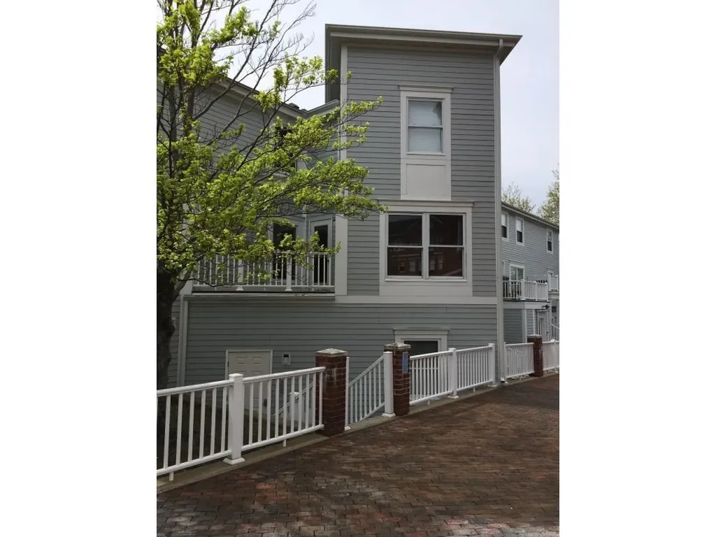 59 Deer Street Portsmouth NH 03801