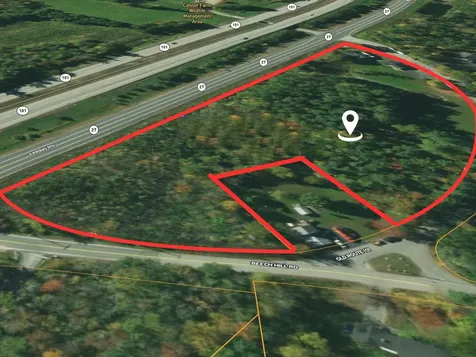 7 Redberry Road Exeter NH 03833