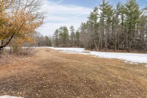 7 Redberry Road Exeter NH 03833