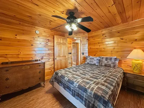 521 Beach Road Pittsburg NH 03592