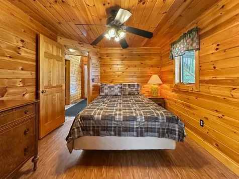 521 Beach Road Pittsburg NH 03592