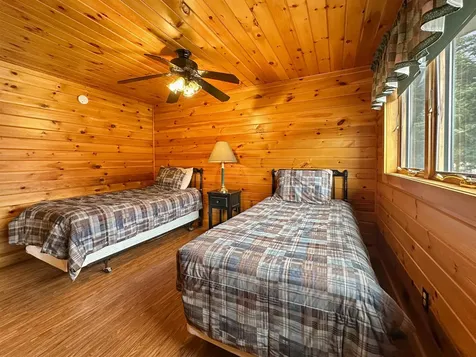 521 Beach Road Pittsburg NH 03592