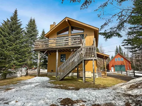 521 Beach Road Pittsburg NH 03592