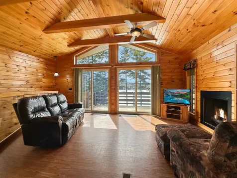 521 Beach Road Pittsburg NH 03592