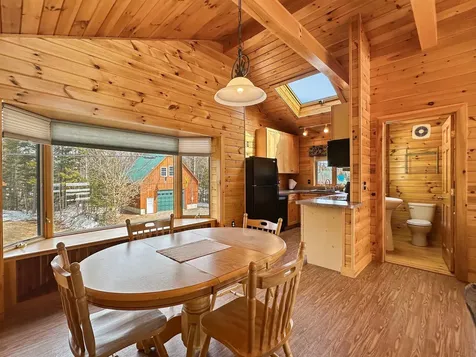 521 Beach Road Pittsburg NH 03592