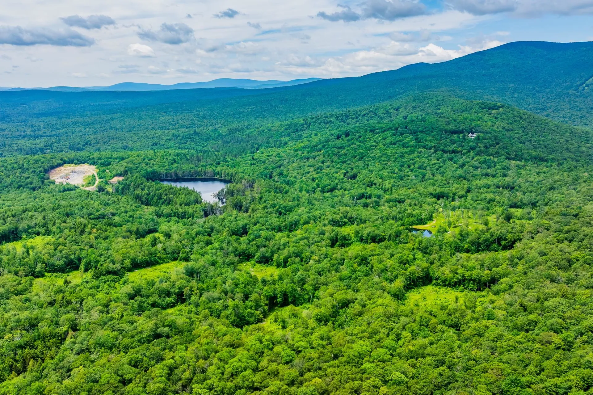 585 Pleasant Valley Road Jamaica VT 05343