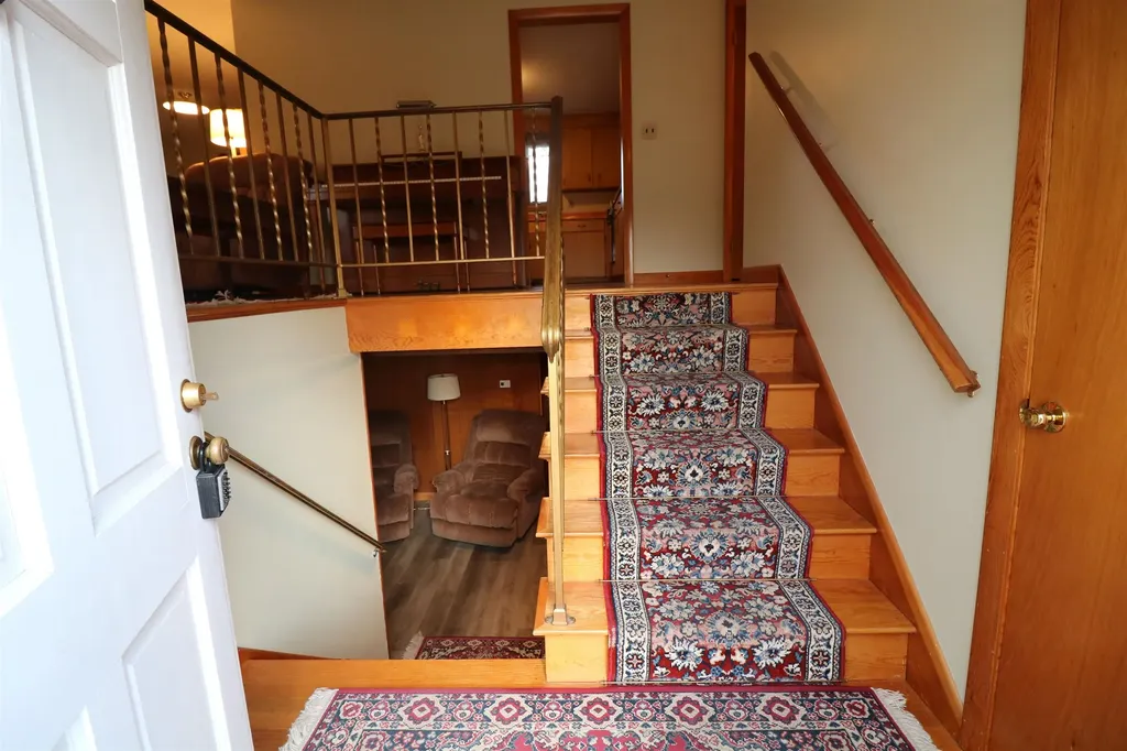 28 Nelson Circle Jaffrey NH 03452