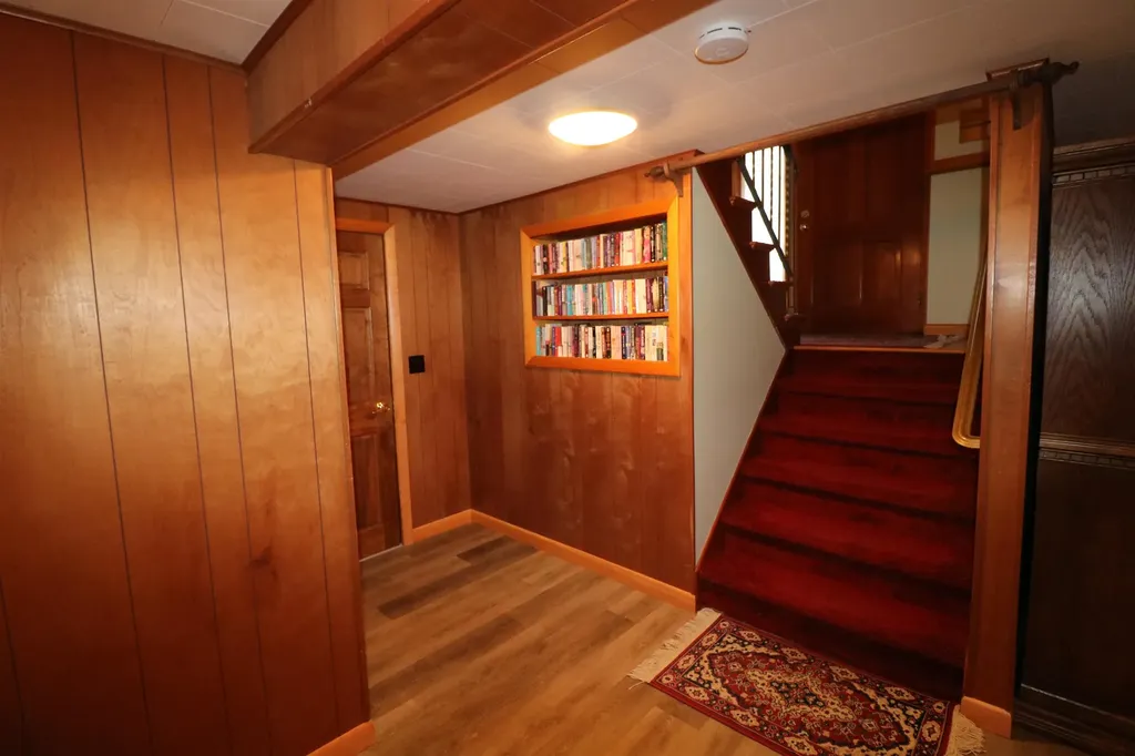 28 Nelson Circle Jaffrey NH 03452