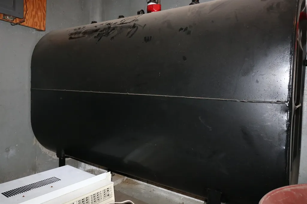 28 Nelson Circle Jaffrey NH 03452