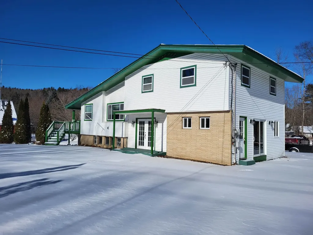 13 Winterbrook Road Campton NH 03223