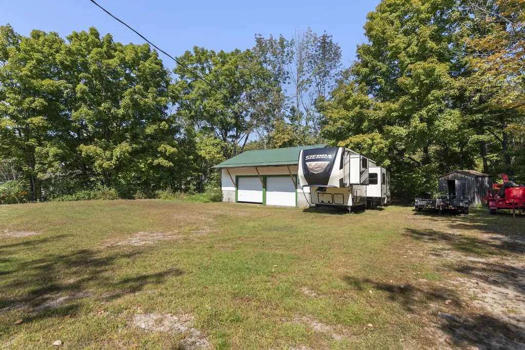 13 Winterbrook Road Campton NH 03223