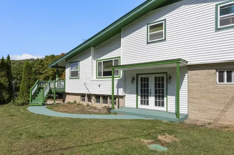 13 Winterbrook Road Campton NH 03223