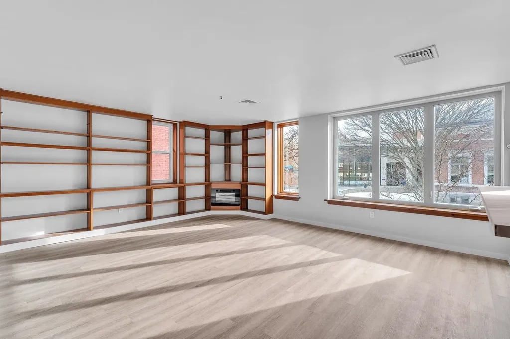 230 College Street Burlington VT 05401