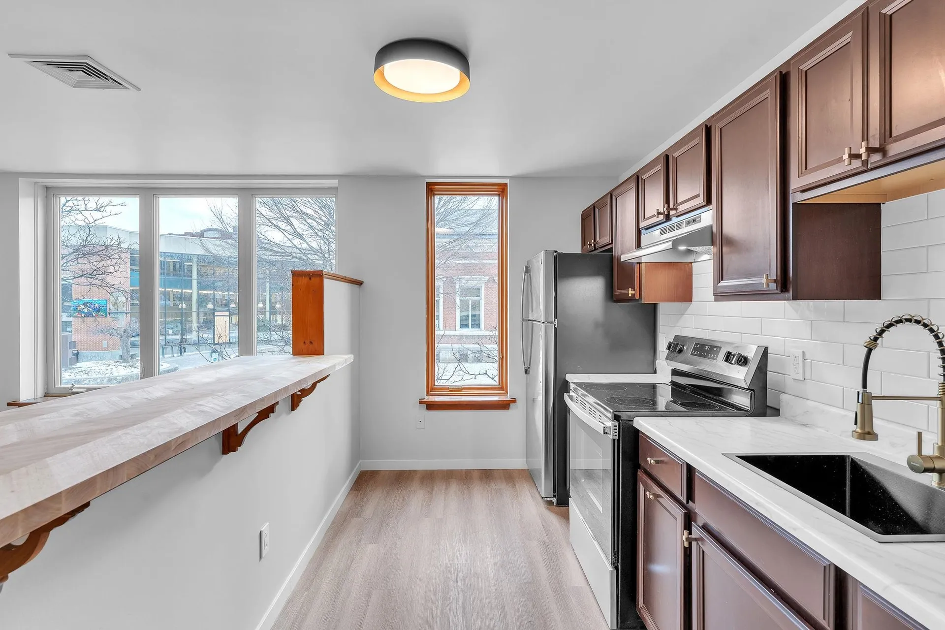 230 College Street Burlington VT 05401