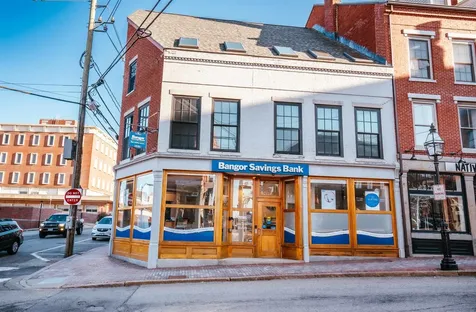 8 Bow Street Portsmouth NH 03801