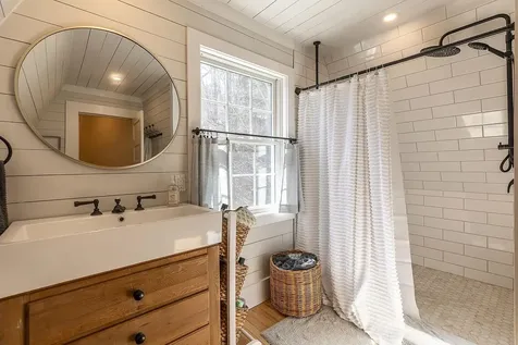 13 Slayton Terrace Woodstock VT 05091