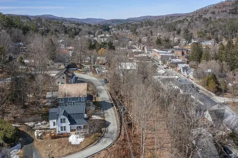 13 Slayton Terrace Woodstock VT 05091