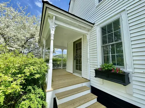 13 Slayton Terrace Woodstock VT 05091