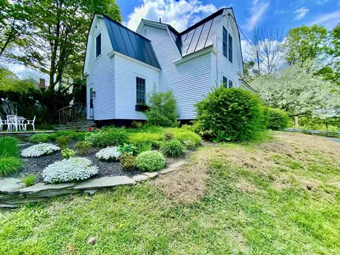 13 Slayton Terrace Woodstock VT 05091