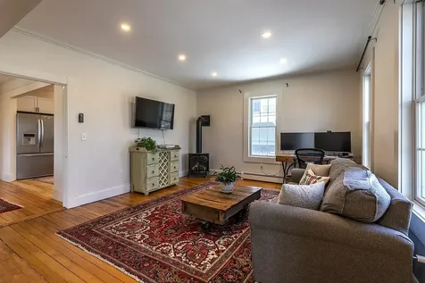 13 Slayton Terrace Woodstock VT 05091