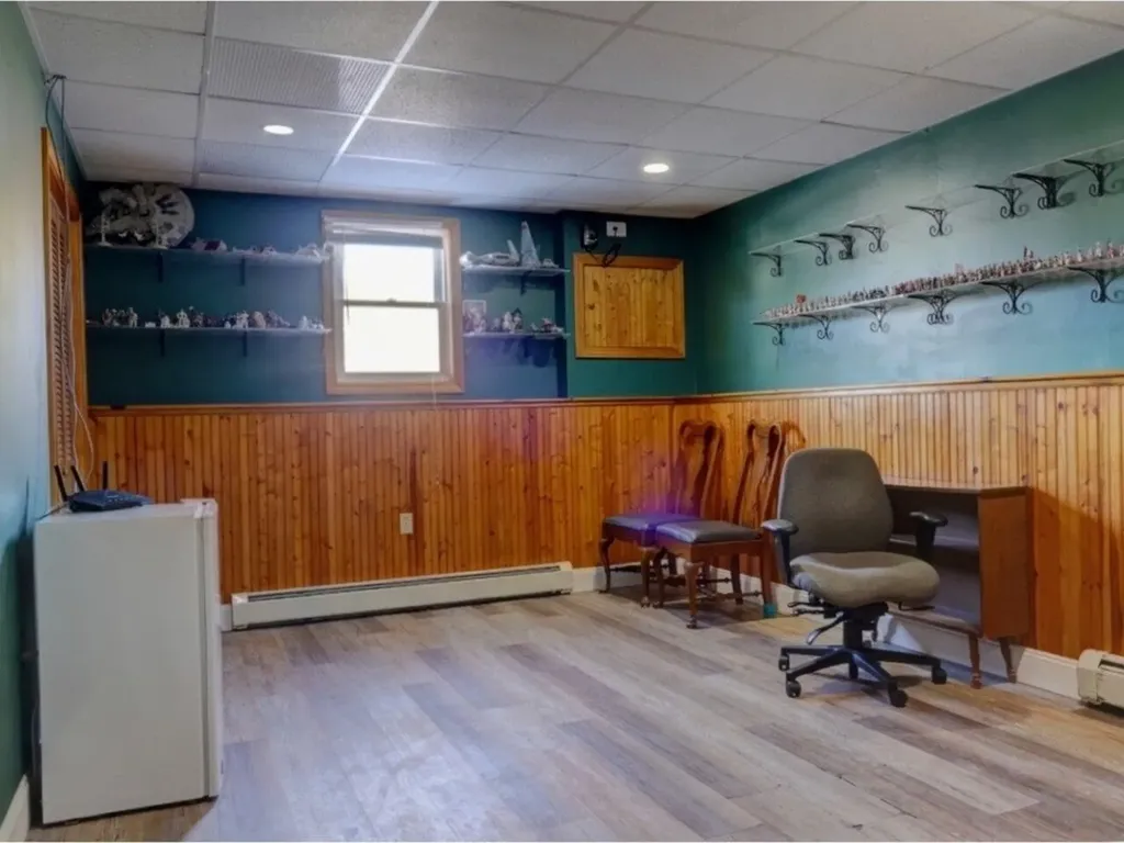 33 Pioneer Street Essex VT 05452