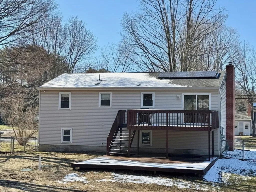 33 Pioneer Street Essex VT 05452