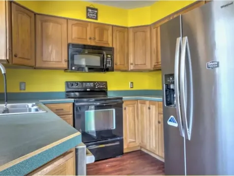 33 Pioneer Street Essex VT 05452