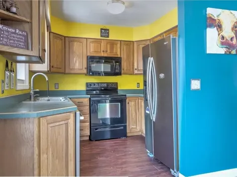 33 Pioneer Street Essex VT 05452