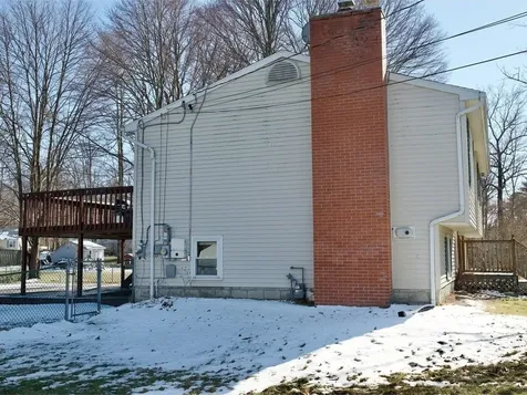 33 Pioneer Street Essex VT 05452